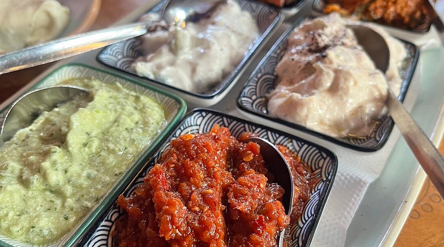 Best grilled octopus restaurants inside Hamburg