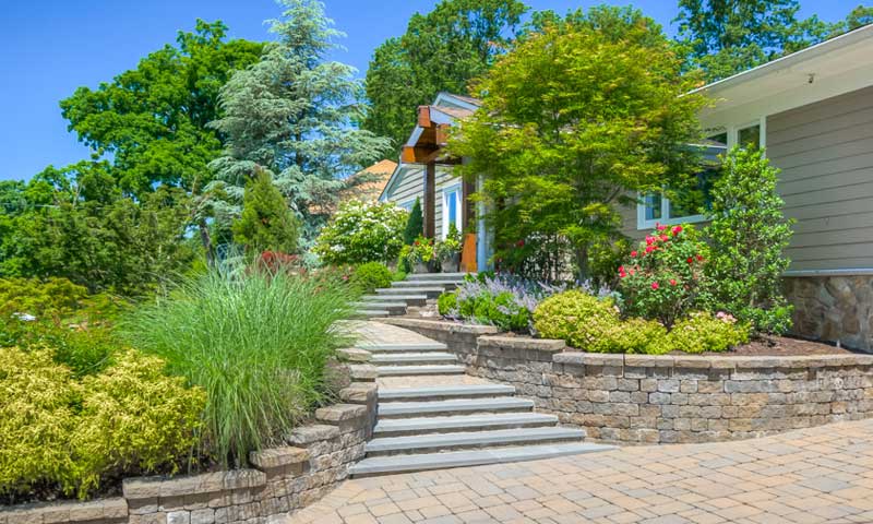 Good Garden Ideas for Year-Round Color